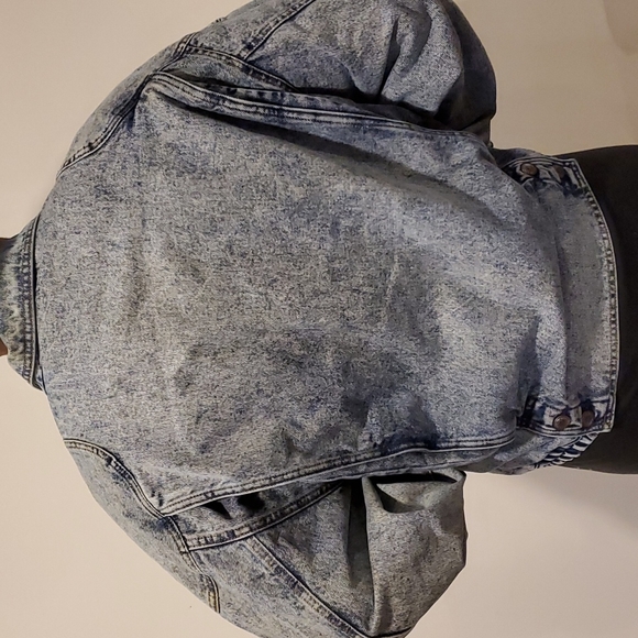 Vintage Levi Denim Coat - Picture 3 of 16